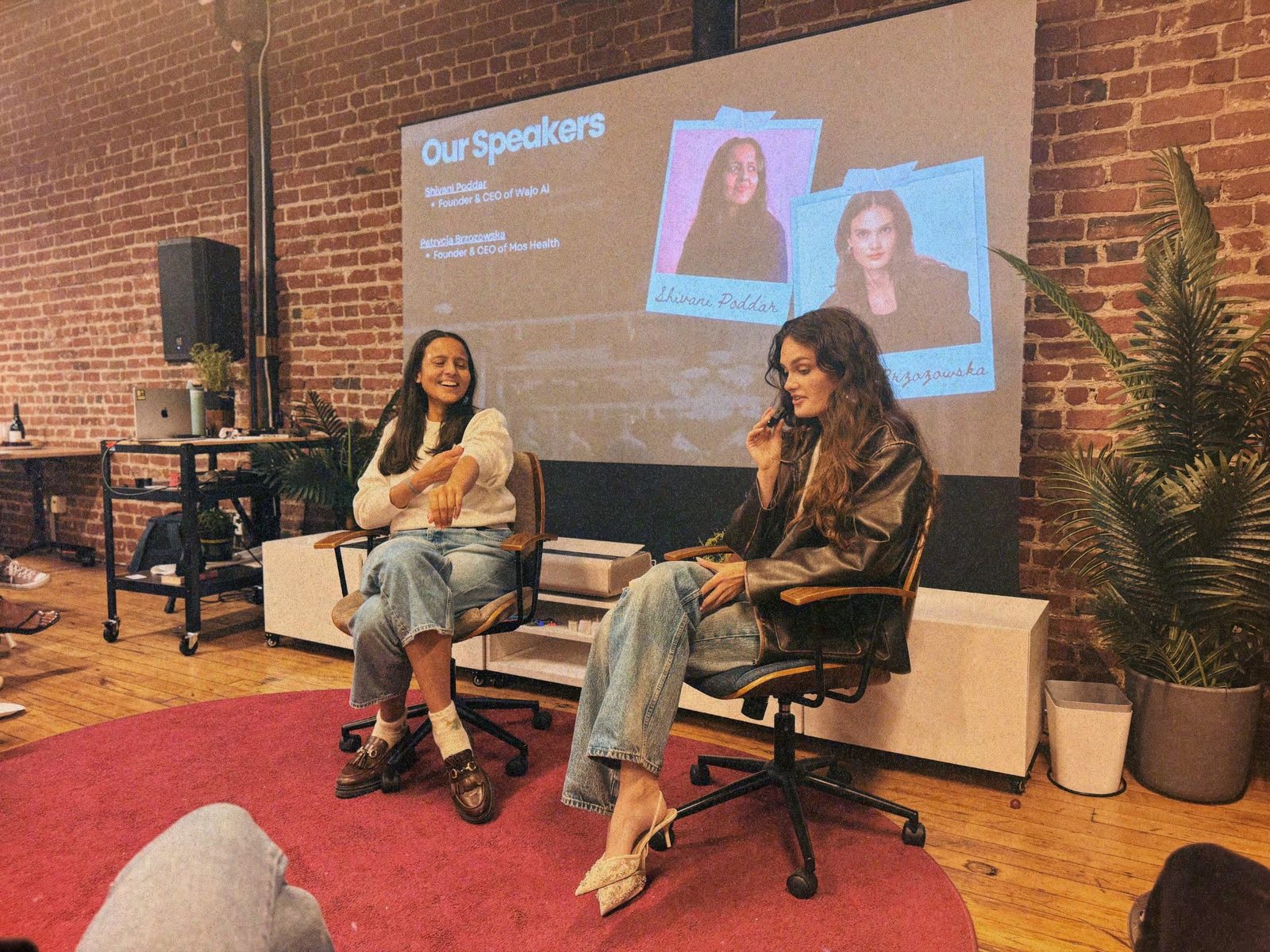 patrycja and shivani on stage